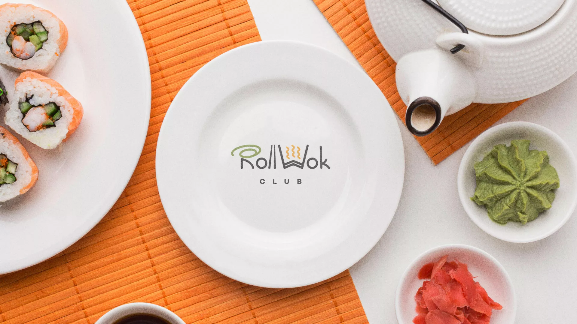 Разработка логотипа и фирменного стиля в Кондопоге для суши-бара «Roll Wok Club» Разработка логотипа и фирменного стиля в Кондопоге для суши-бара «Roll Wok Club»